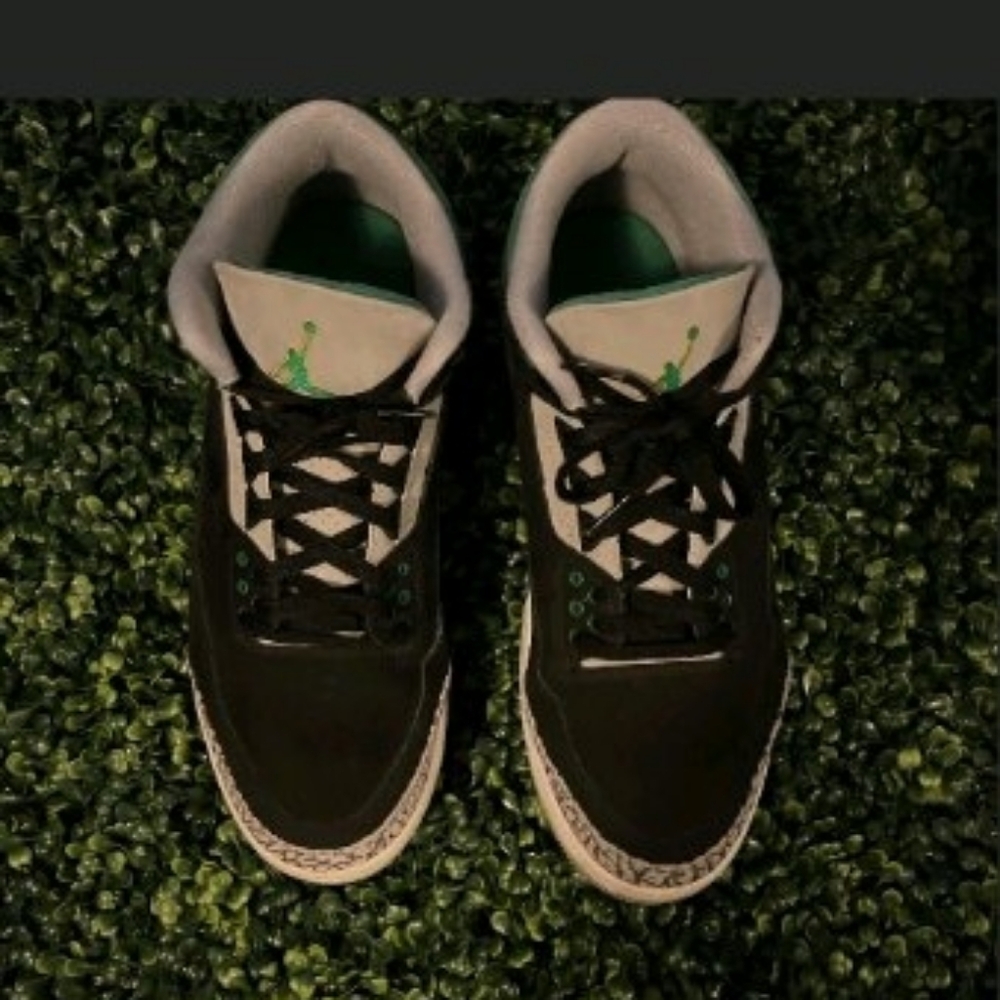 Jordan 3 - Picture 2 of 6